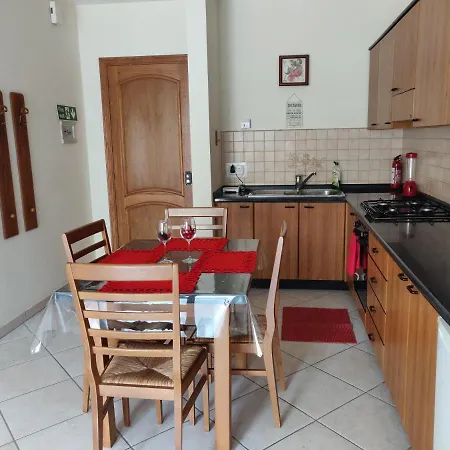Comfortable Very Close To Ghadira Bay Apartment