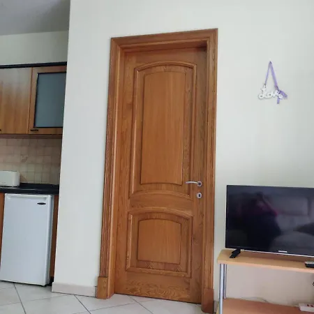 Comfortable Very Close To Ghadira Bay Apartment *